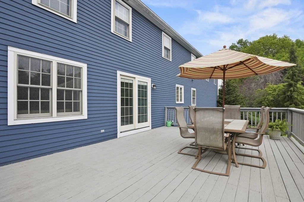 Photo of 19 Wachusett Circle