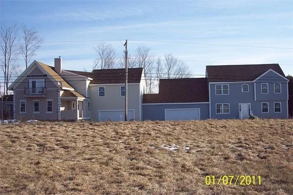 Photo of 655 Post Rd, R 135/Multi 015