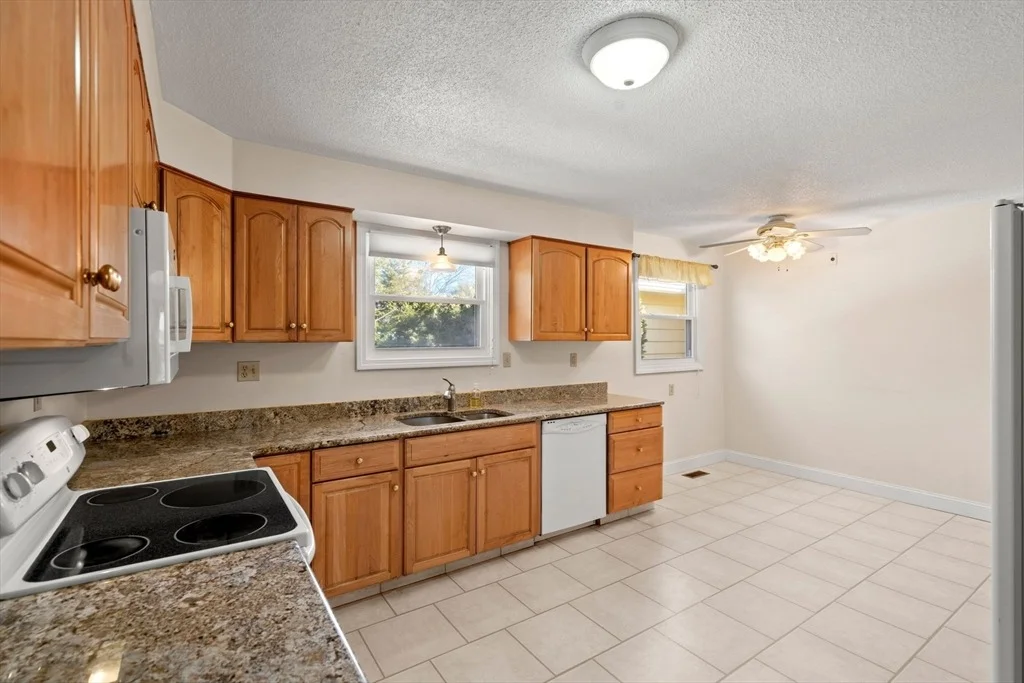 Photo of 74 Durso Ave