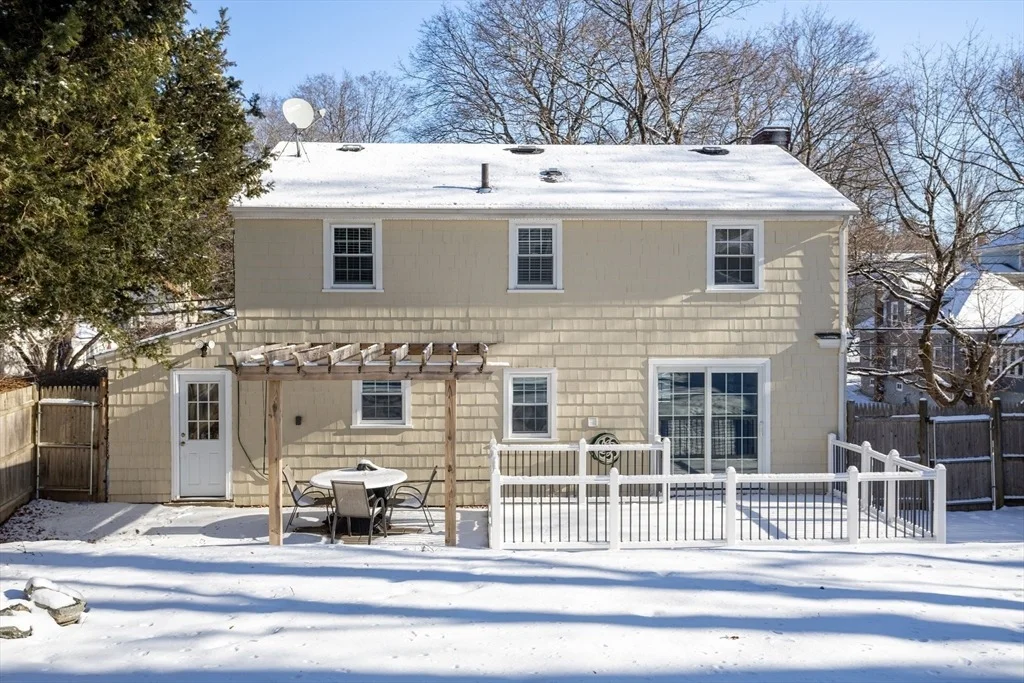 Photo of 23 Tiverton Parkway
