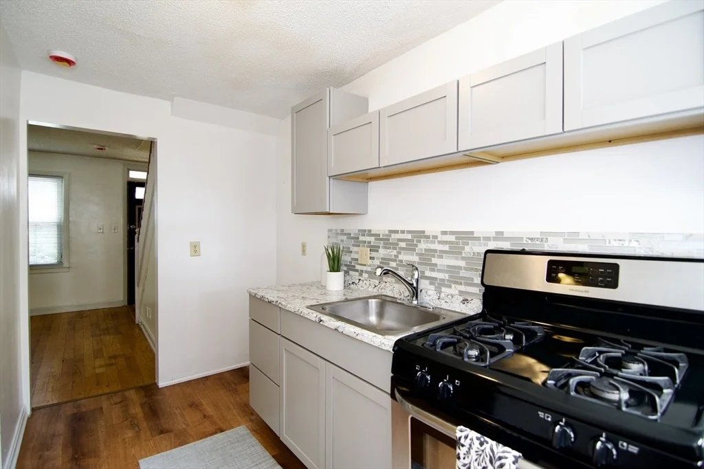 Photo of Unit 435 at 435 Cold Spring Ave