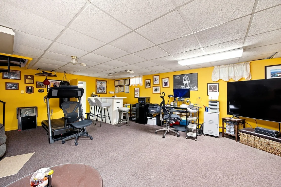 Photo of 60 Brickett St