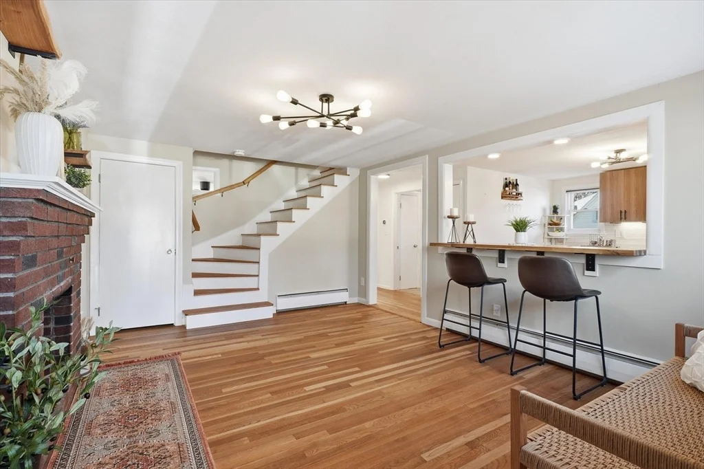 Photo of 27 Garfield Ave