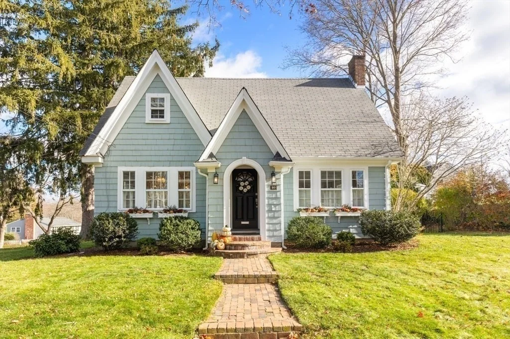 Photo of 10 Colby Road