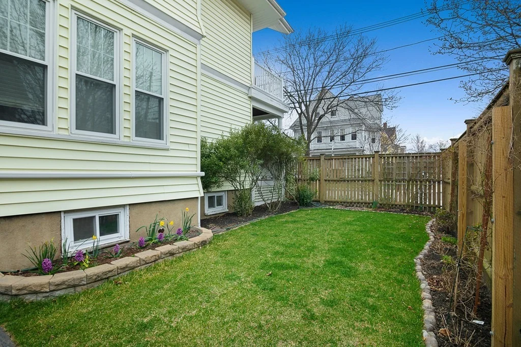 Photo of Unit 2 at 62 Everett Street