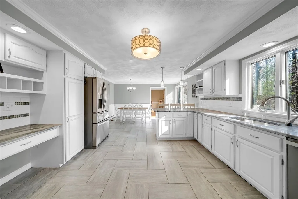 Photo of 315 Candlestick Rd