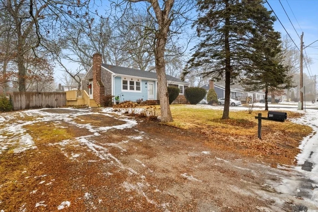 Photo of 281 Megan Rd