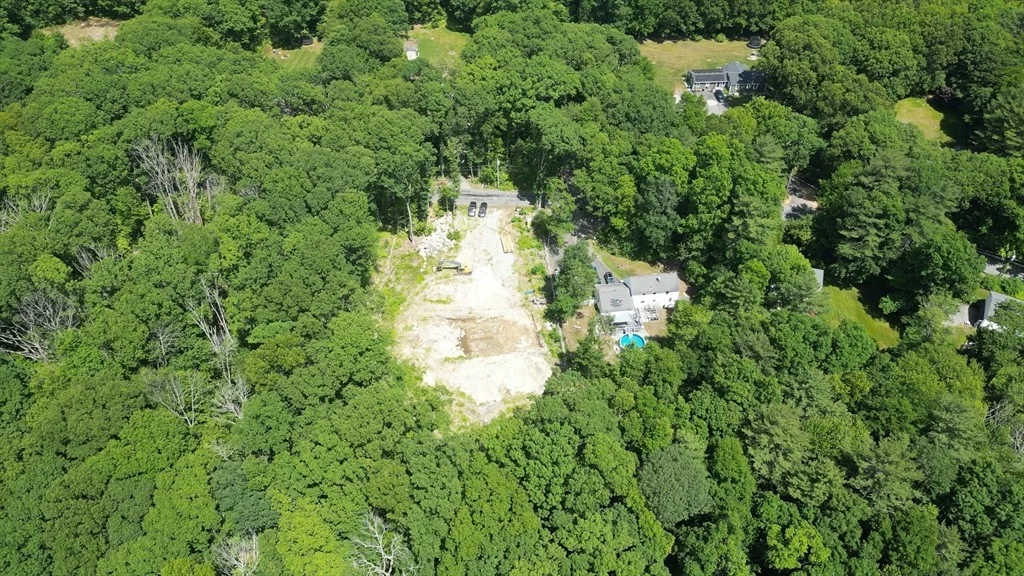 Photo of 24 Conlin Rd