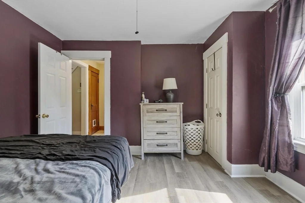Photo of 284 Drury Ave.