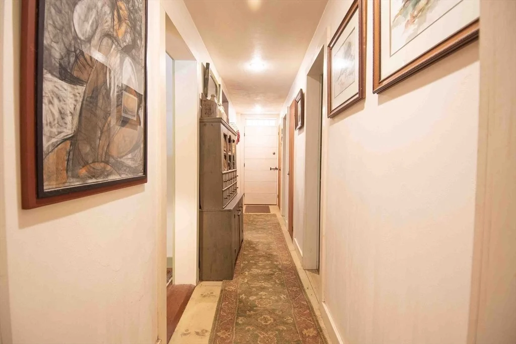 Photo of 80 Lyman Rd