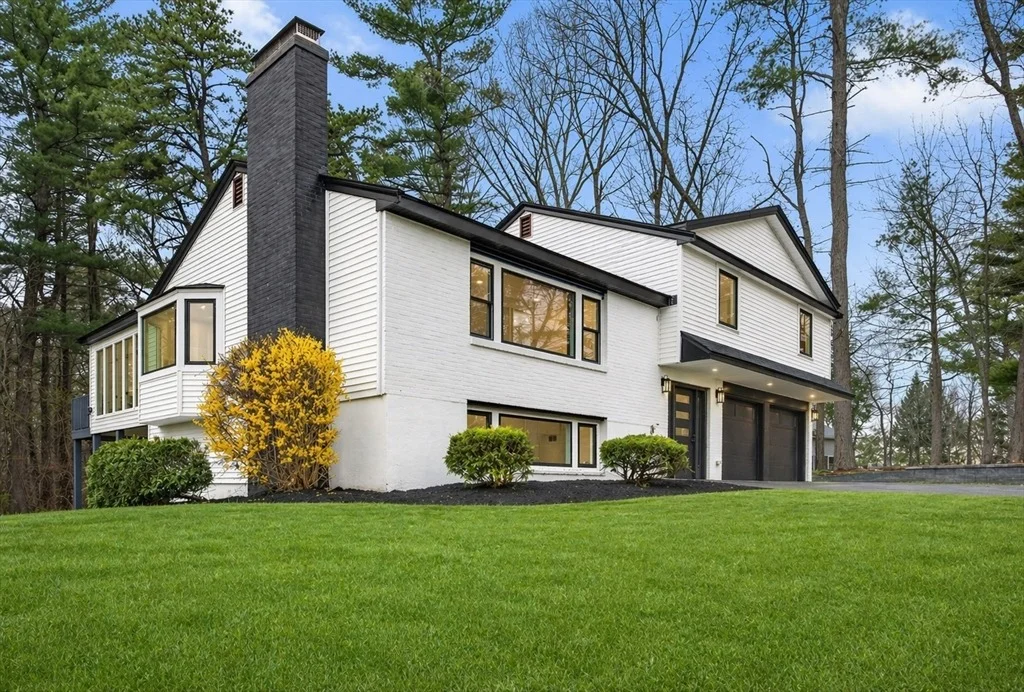 Photo of 1 Hunter Dr