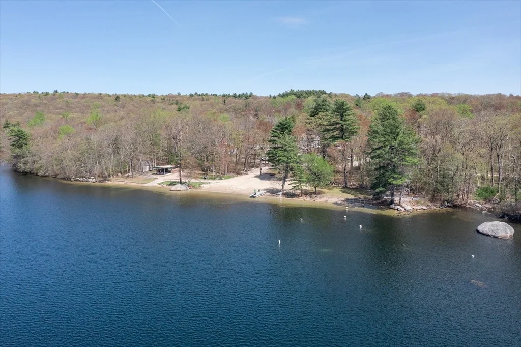 Photo of 54 Shore Road