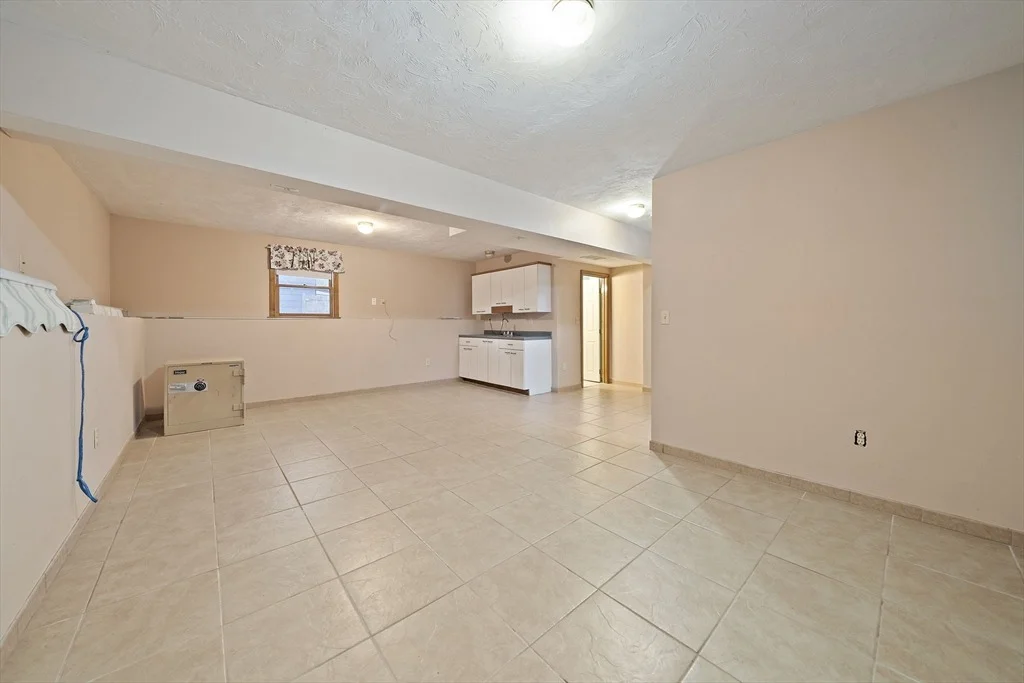 Photo of 4 Evan Cain Way