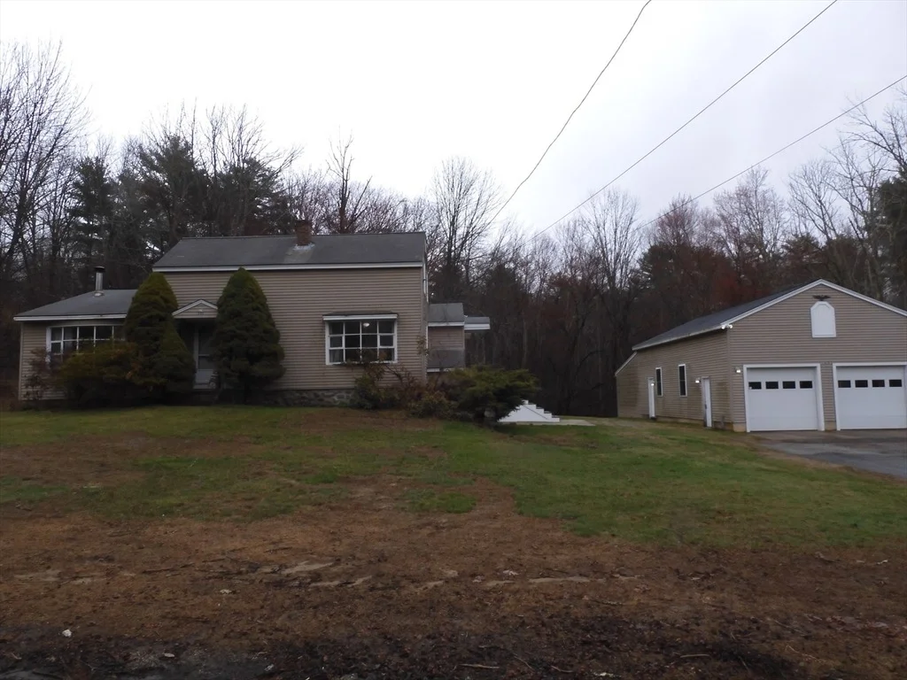 Photo of 174 Dracut St