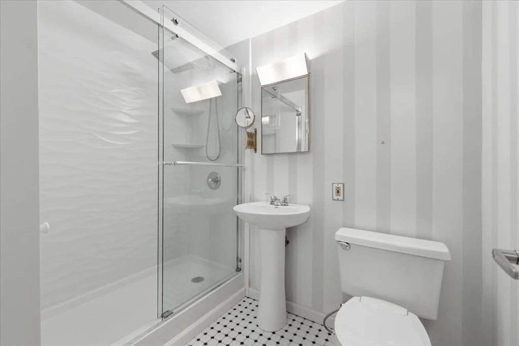 Photo of Unit B at 7 Eugene Circle