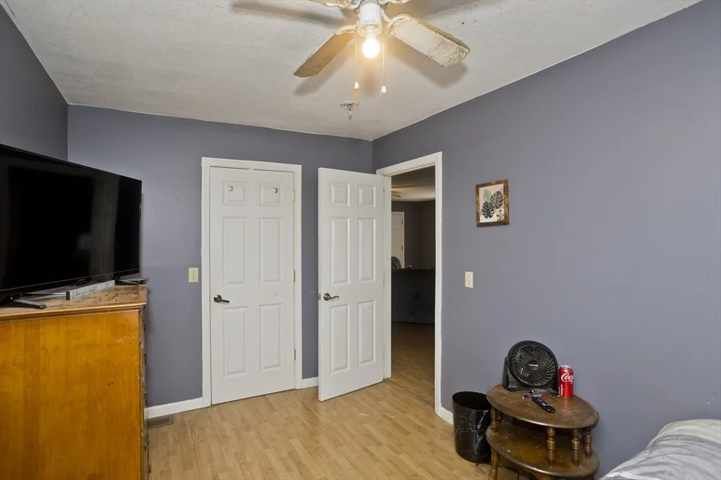Photo of 300 Middlefield