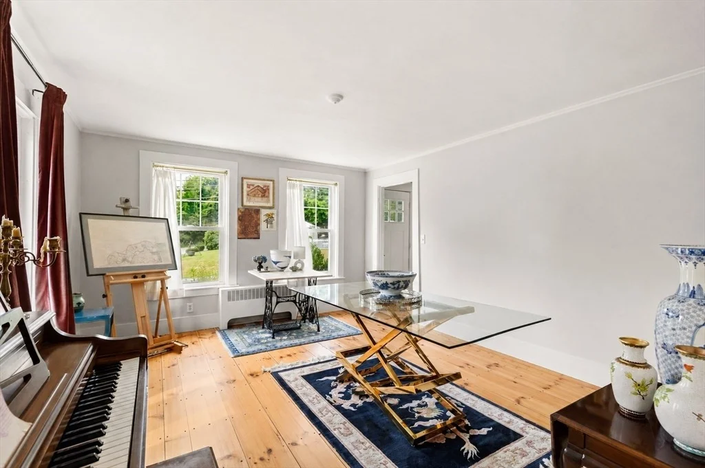 Photo of 45 Whitehall Rd