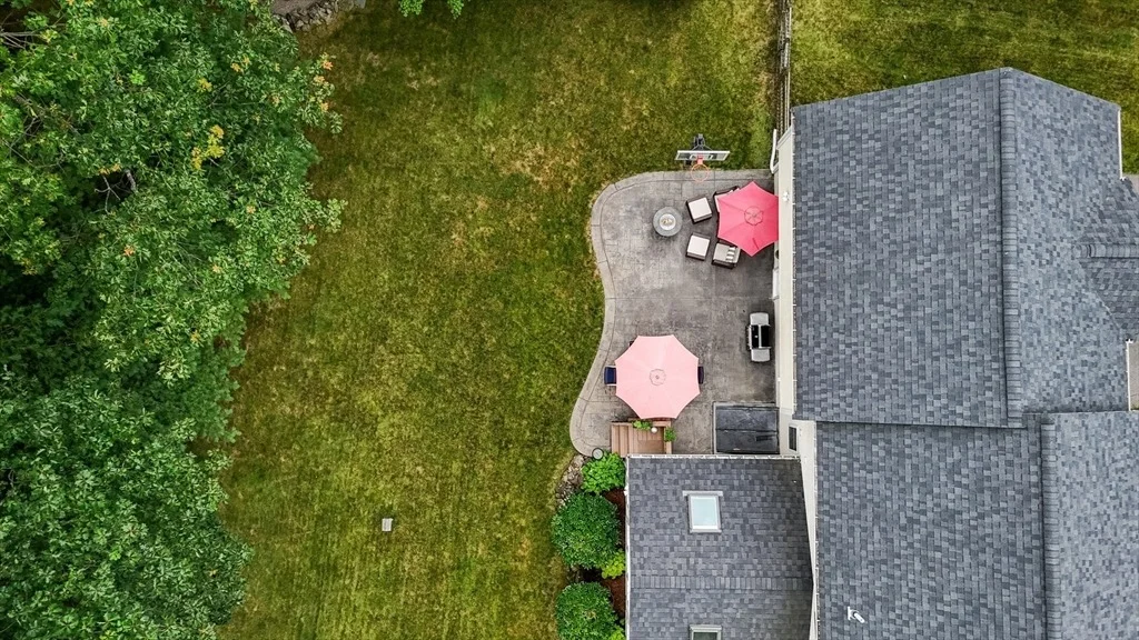 Photo of 28 Oxford Dr