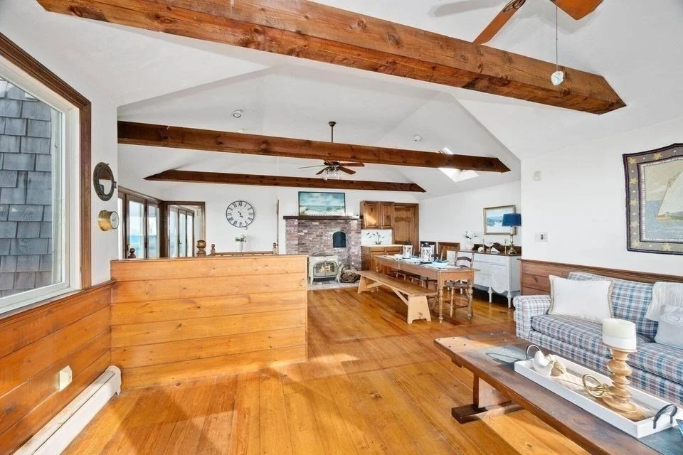 Photo of 156 Shore Drive
