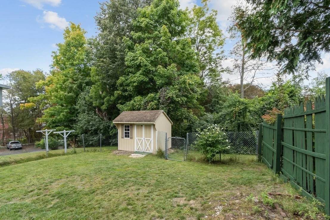 Photo of 4 Lynde St