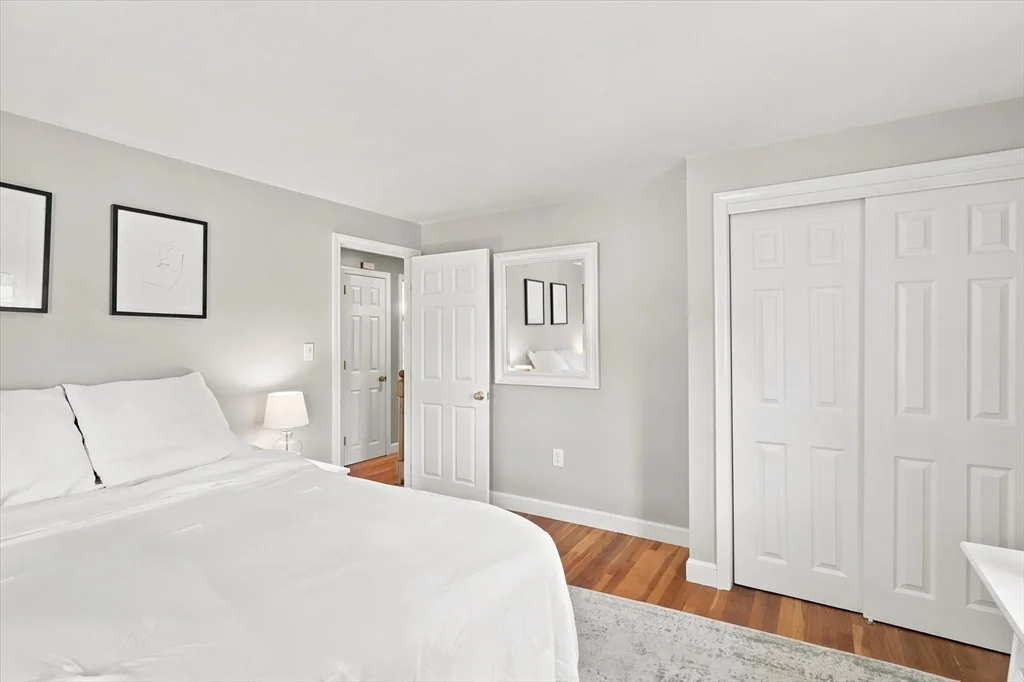Photo of 67 Surrey Dr