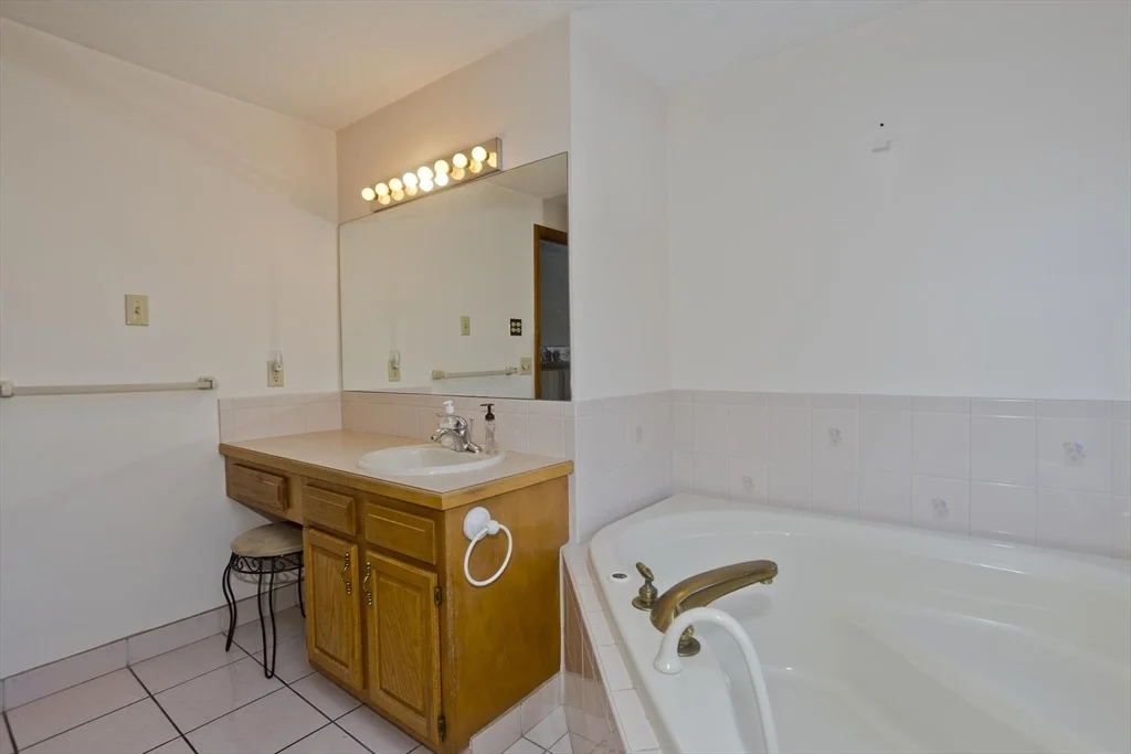 Photo of 180 Fletcher Circle