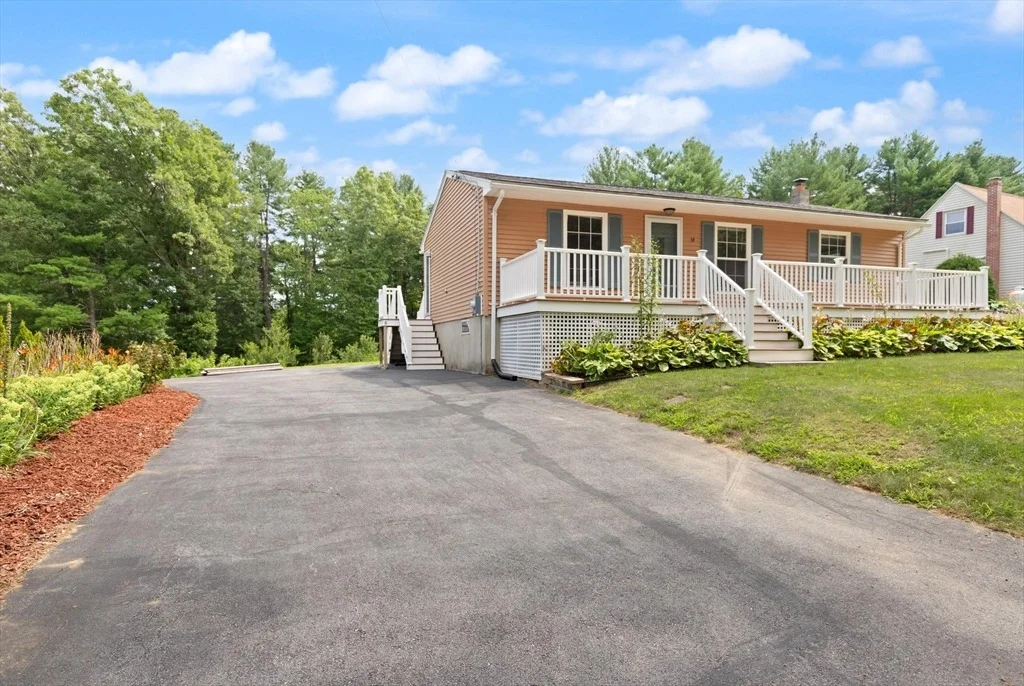 Photo of 64 Larned Rd