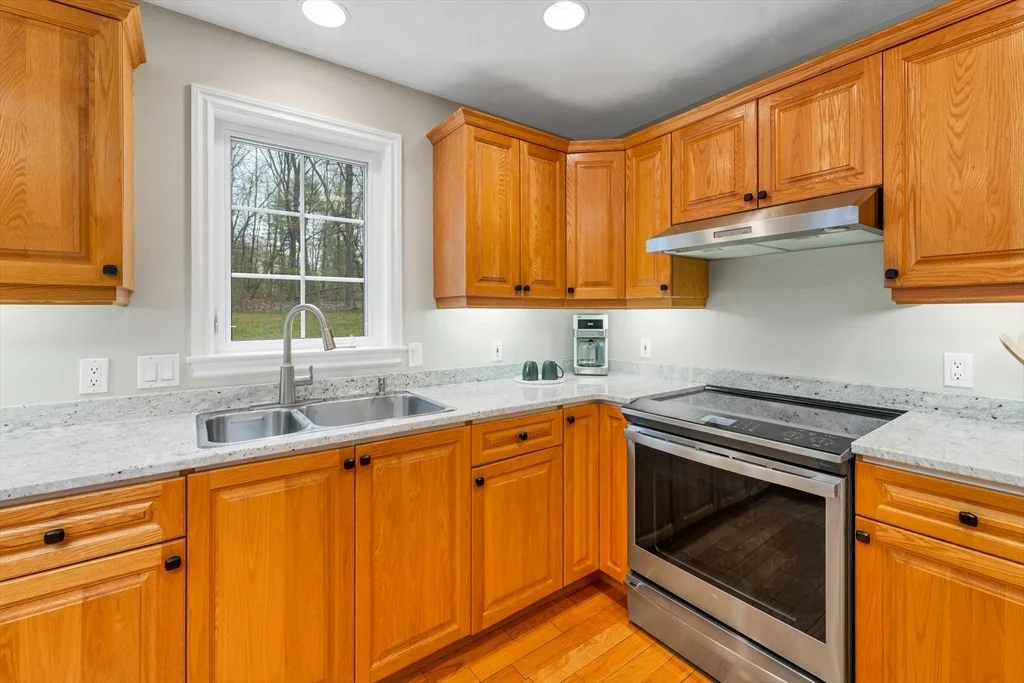 Photo of 9 Juniper Ridge Road