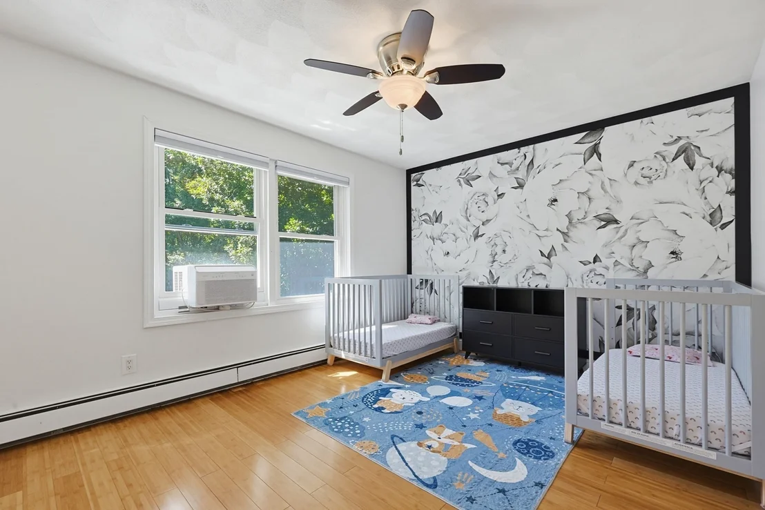 Photo of 5 Chausse Dr