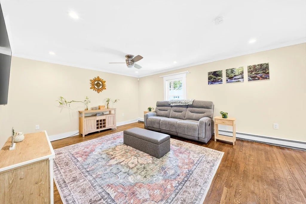 Photo of 84 Fowler Rd