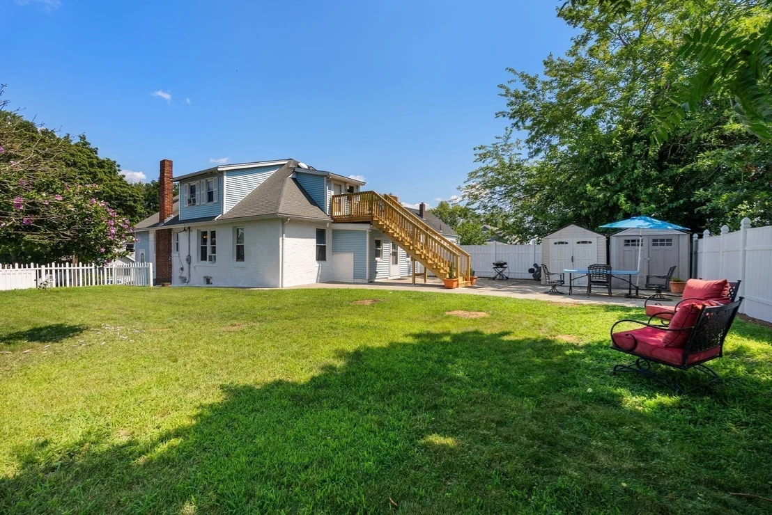 Photo of 18 Kiely Rd