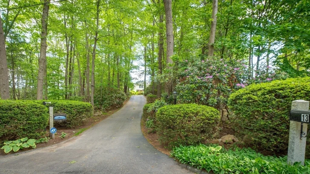 Photo of 13 Hickory Hill Road
