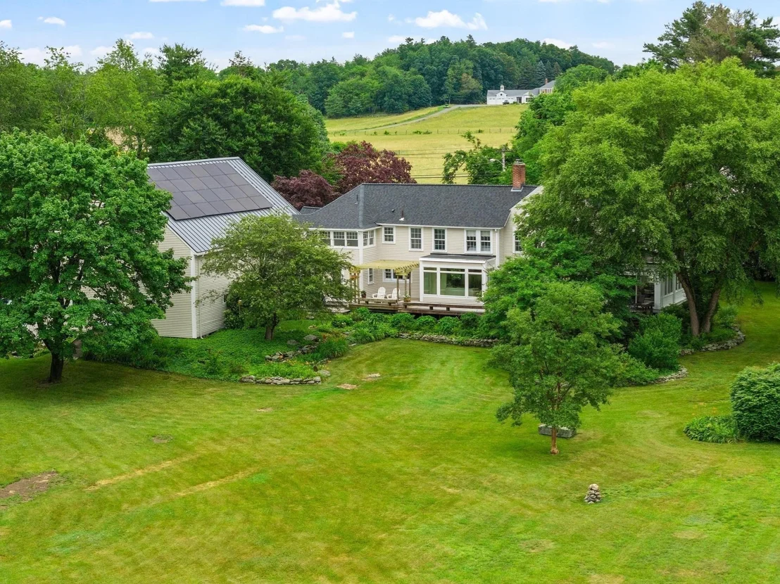 Photo of 230 Still River Rd