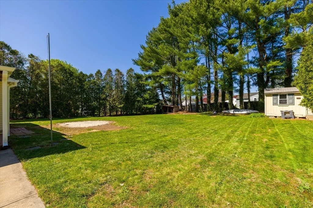 Photo of 32 Bayberry