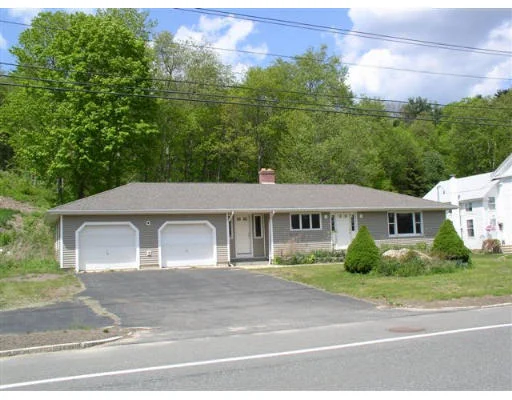 Photo of 965 Worcester Road