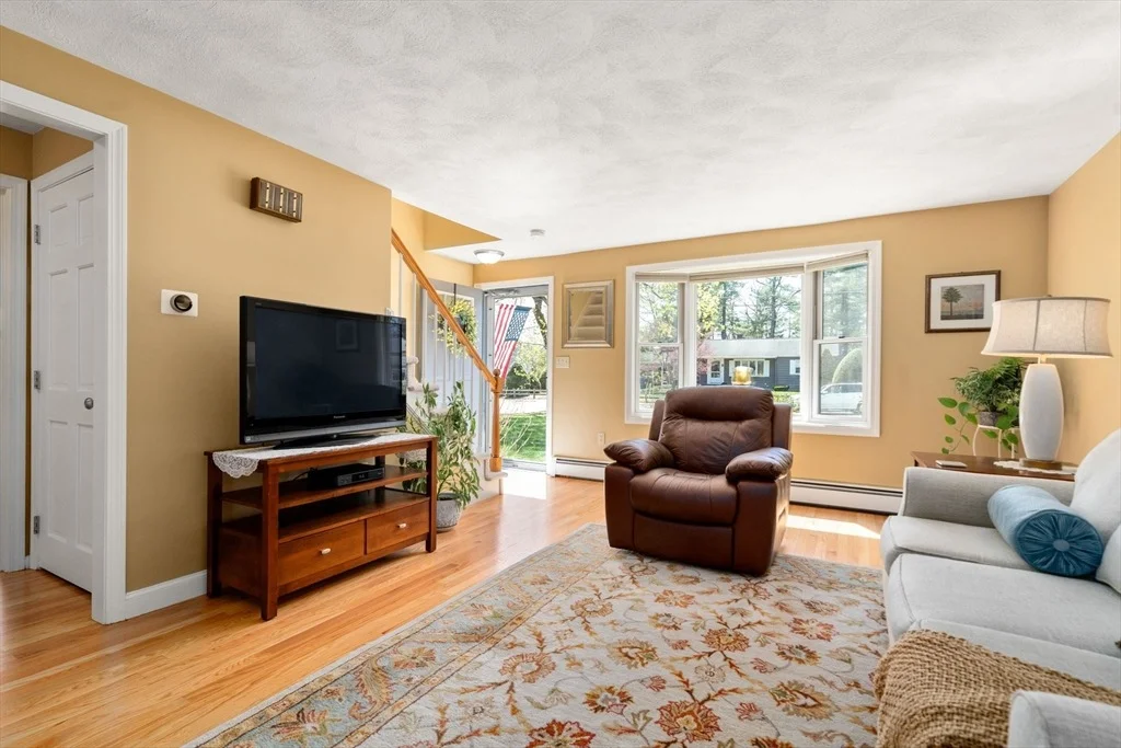 Photo of 9 Davis Road