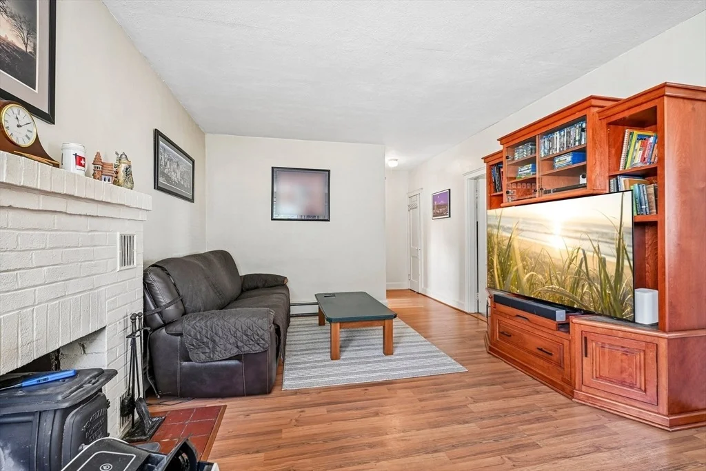 Photo of 59 Taylor Ave