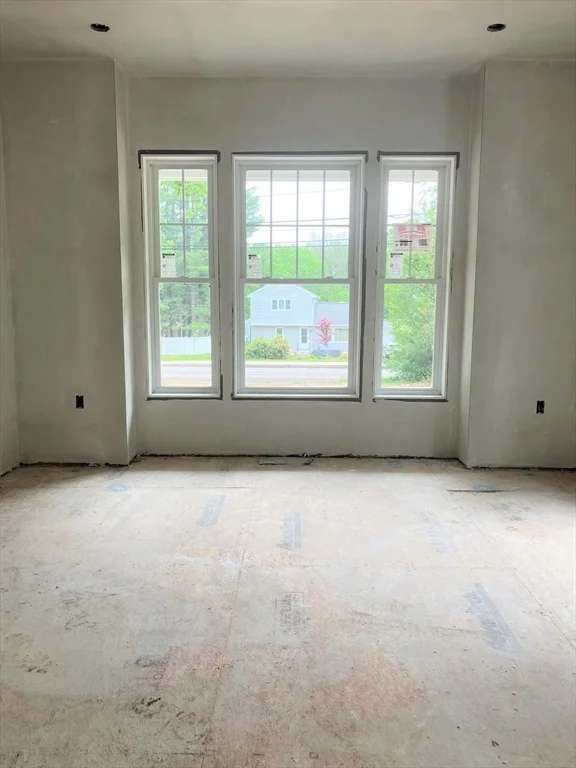 Photo of 485 Main St