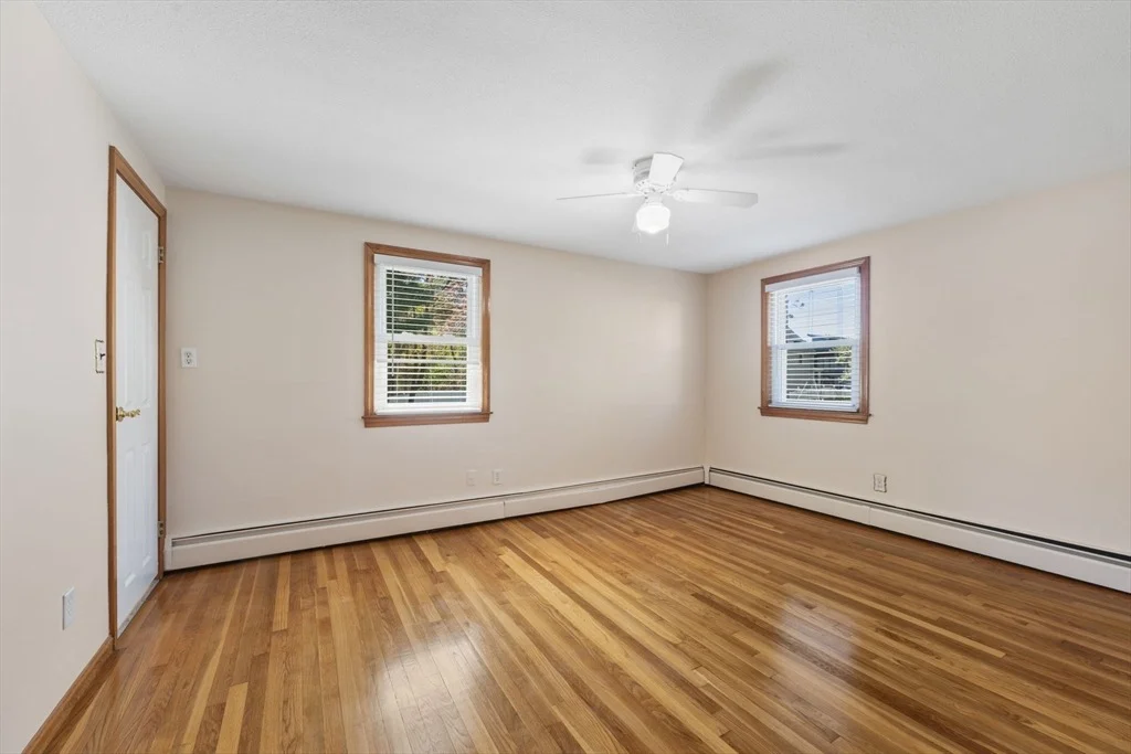 Photo of 5 Manter Ct