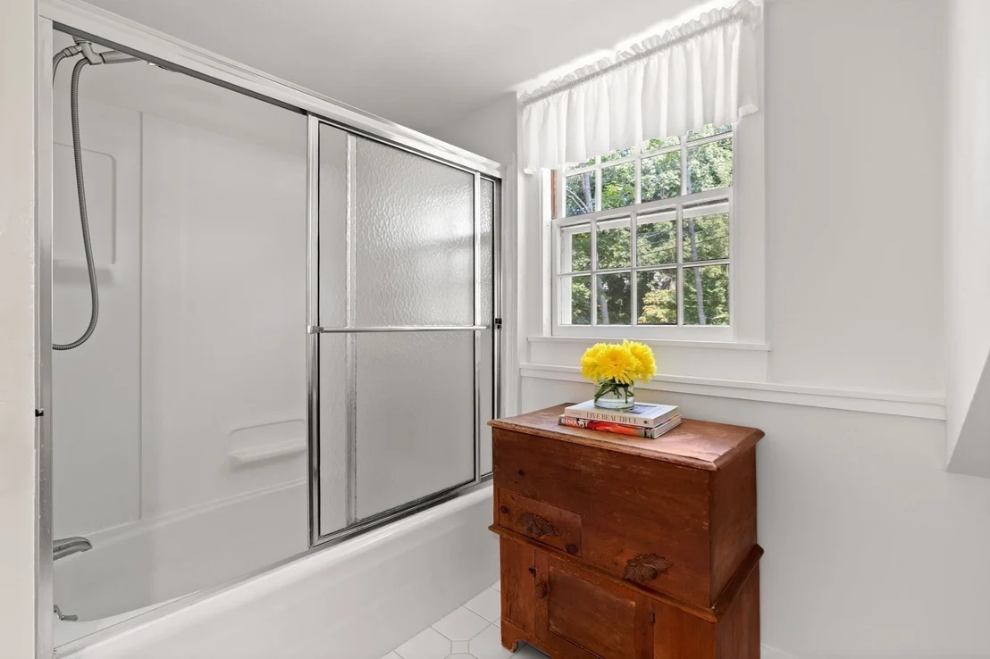 Photo of 25 Bennett St