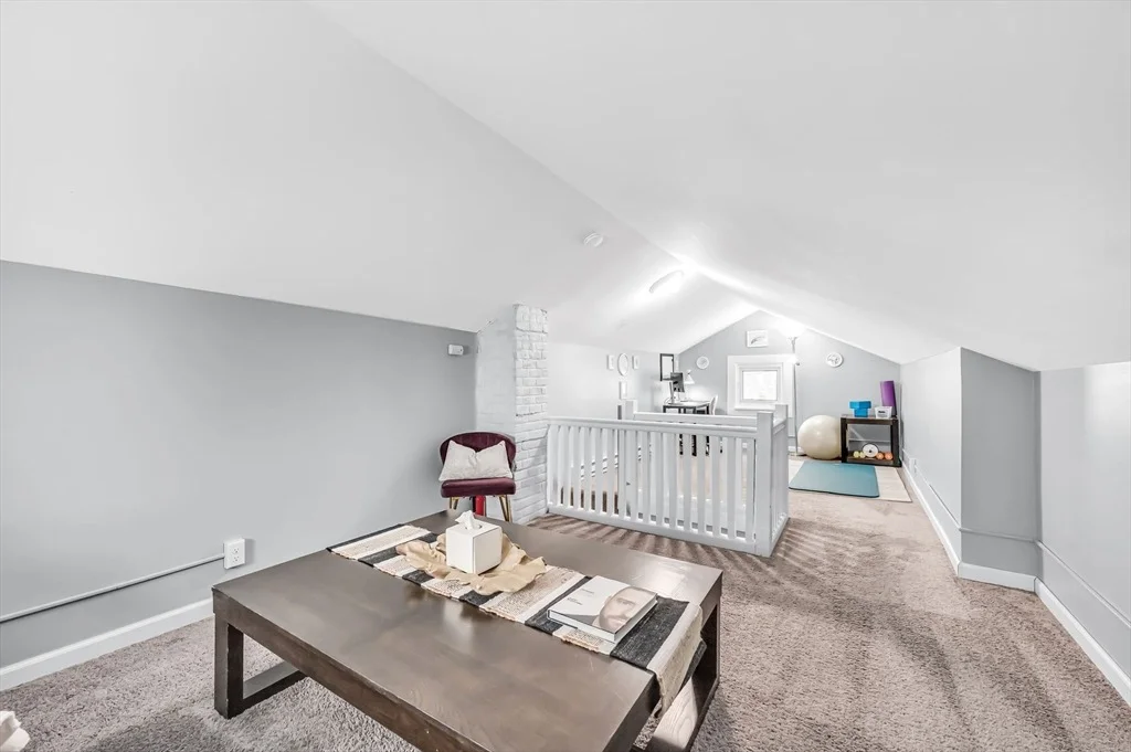 Photo of 1451 Bay St