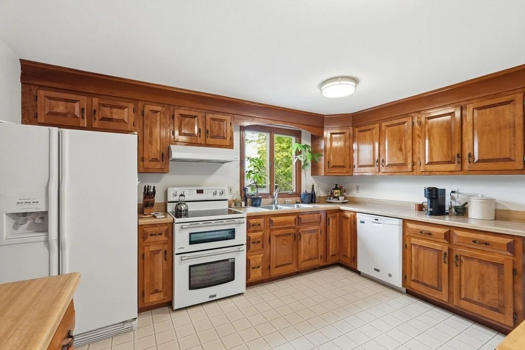 Photo of 73 N Maple St
