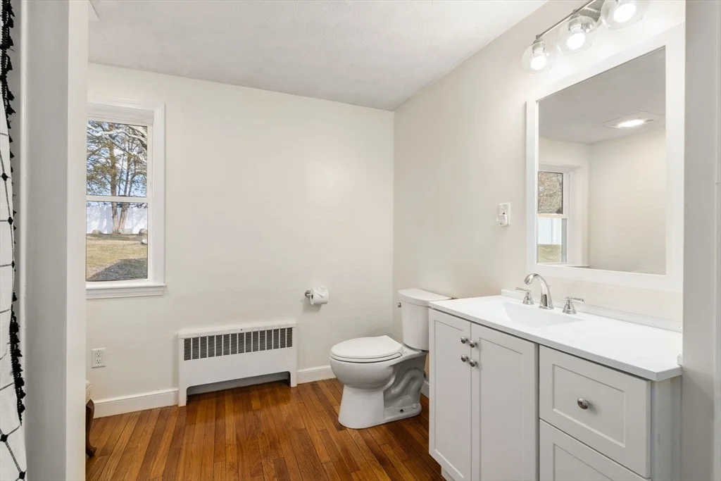 Photo of 38 Irving Dr