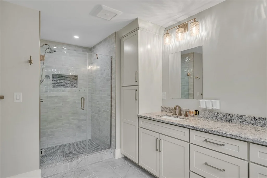 Photo of 48 Perry Rd