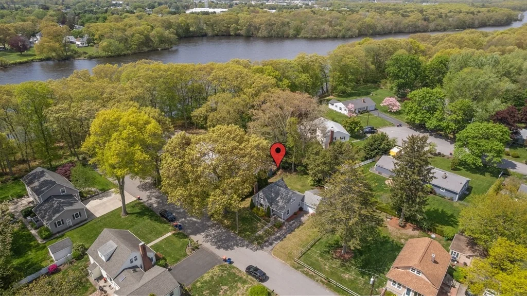 Photo of 25 Tullson Ave
