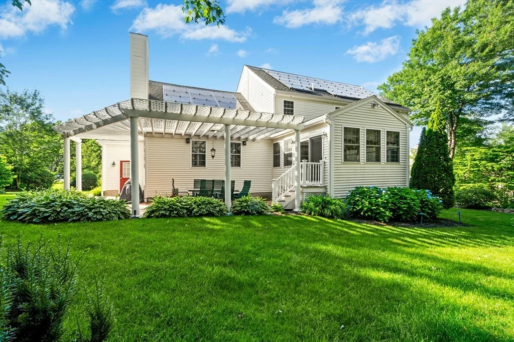 Photo of 75 Kennedy Circle