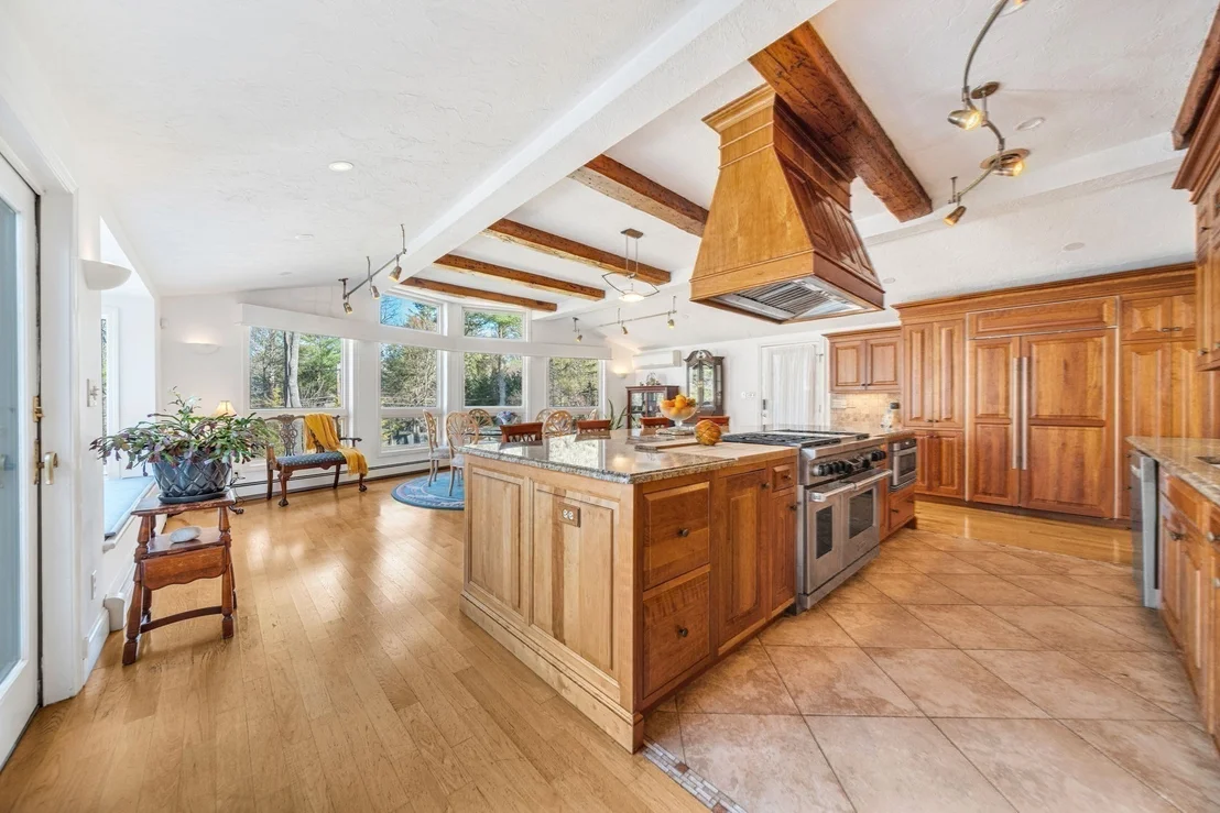 Photo of 39 Kings Grant Rd