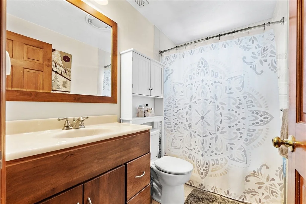 Photo of 37 Angelo St