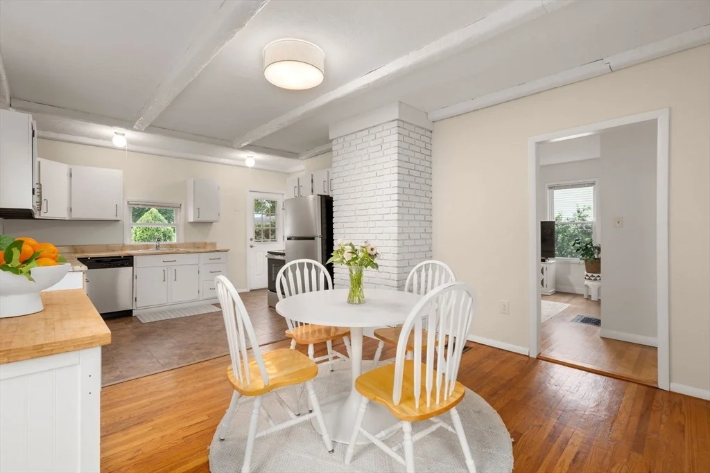 Photo of 109 Pine Grove Avenue