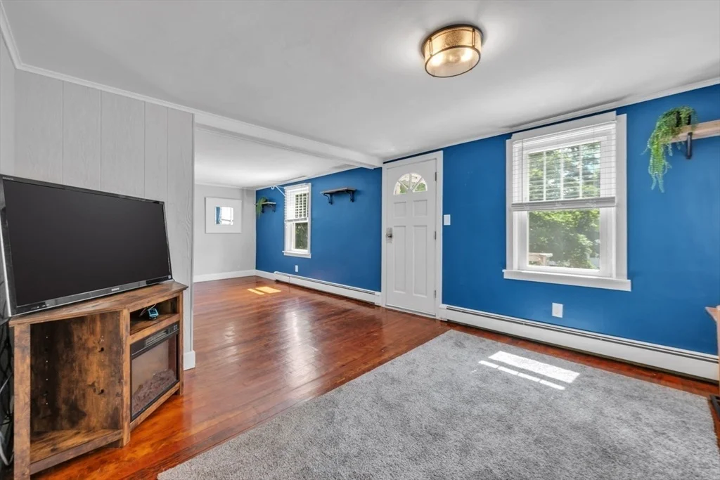 Photo of 6 Belanger Ave